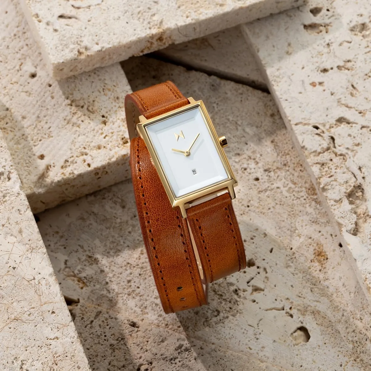 - Premium Minimalist Women��s Watch - Analog, Stainless Steel, 5 ATM/50 Meters Water Resistance - Interchangeable Band - nonstop emblem panorama 24mm MVMT Signature Square Watches for Women 