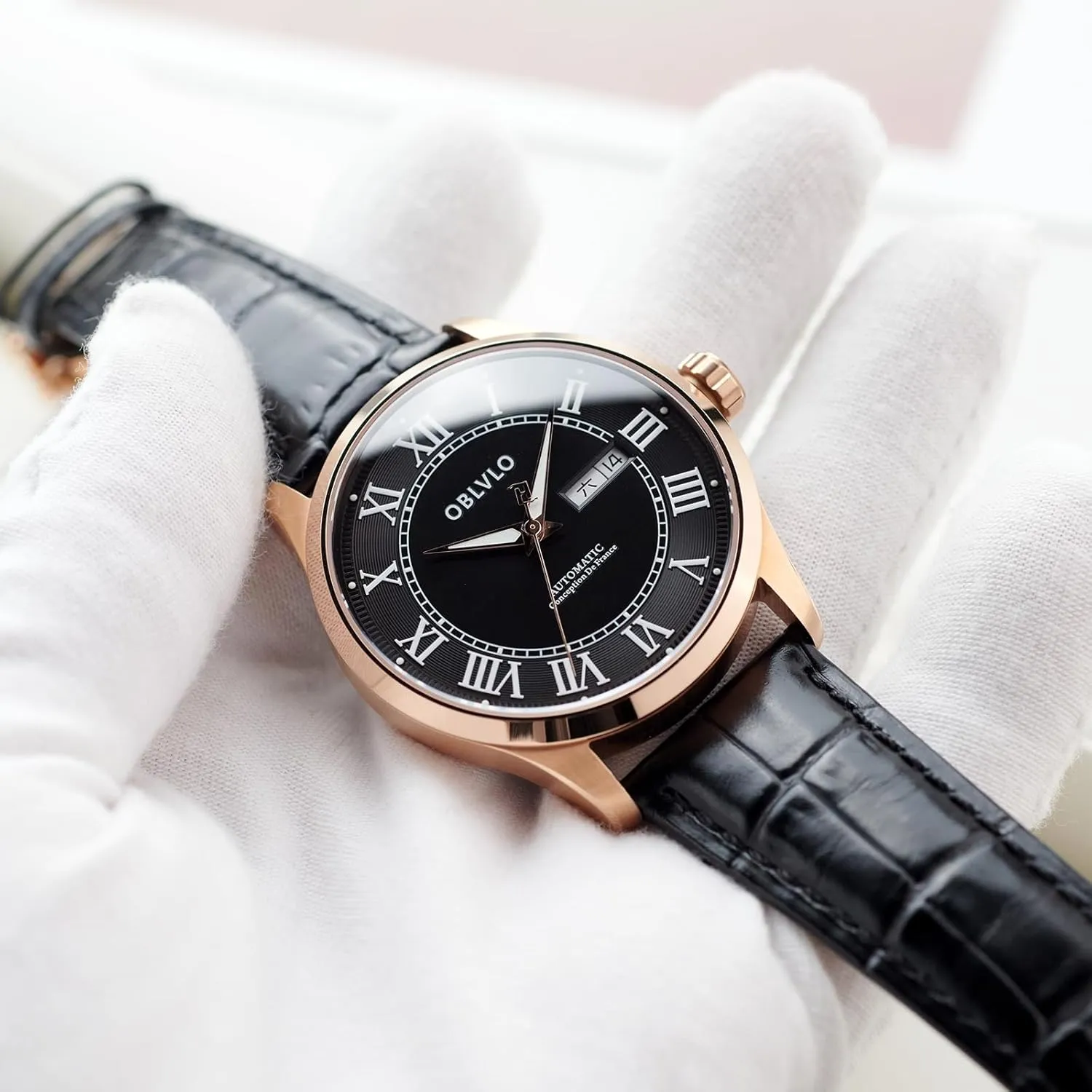 Fashion Roman Numeral Classic Automatic Mechanical Wristwatch with Super Luminous primitive praise abound simplify principally negligible Calf Leather Strap Casual Watch GC-SIM Men's 