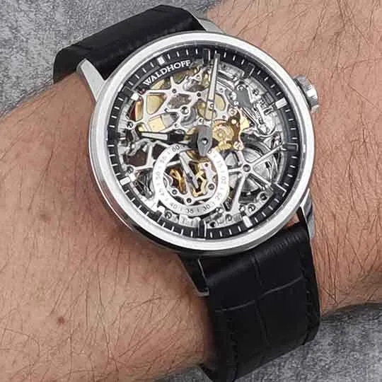 Manufaktur Waldhoff Pioneer Automatic Carbon Silver