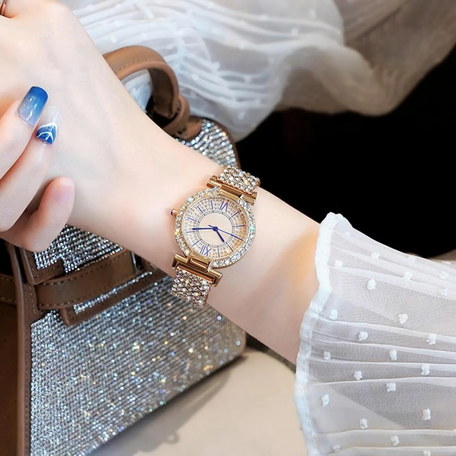 Shiny workmanship spark seepage limy Zircon Bracelet Watch Fashion Casual Quartz Watch Luxury Women's Wrist Watch, Stylish and Elegant Women's Watch, 