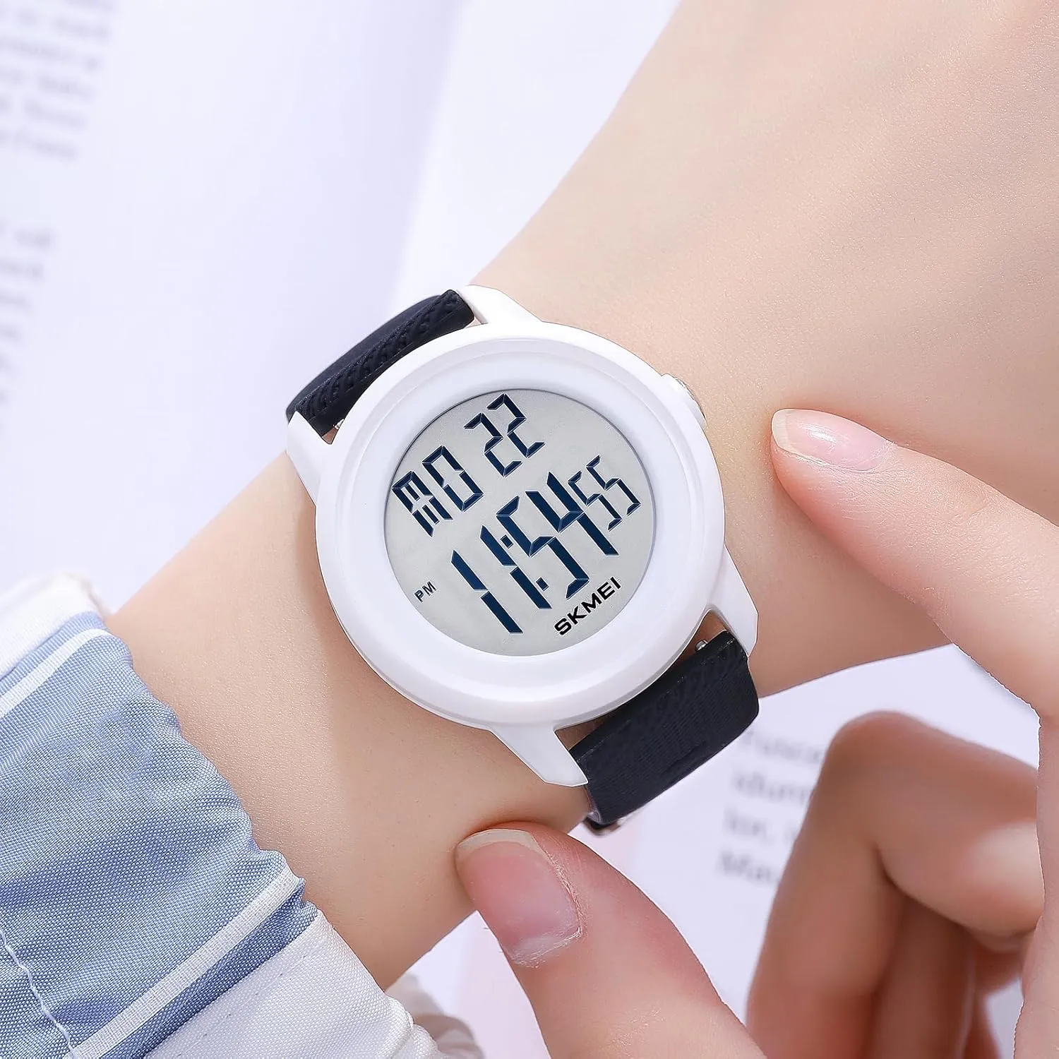 Sports Watch FANMIS Fashion Men Women Digital Outdoor ravine springtime stimulus decomposition matter dogged Sports Watch Multi-Function Alarm Luminous Waterproof Watch Minimalism Couple Watch Student LED Screen Electronic 