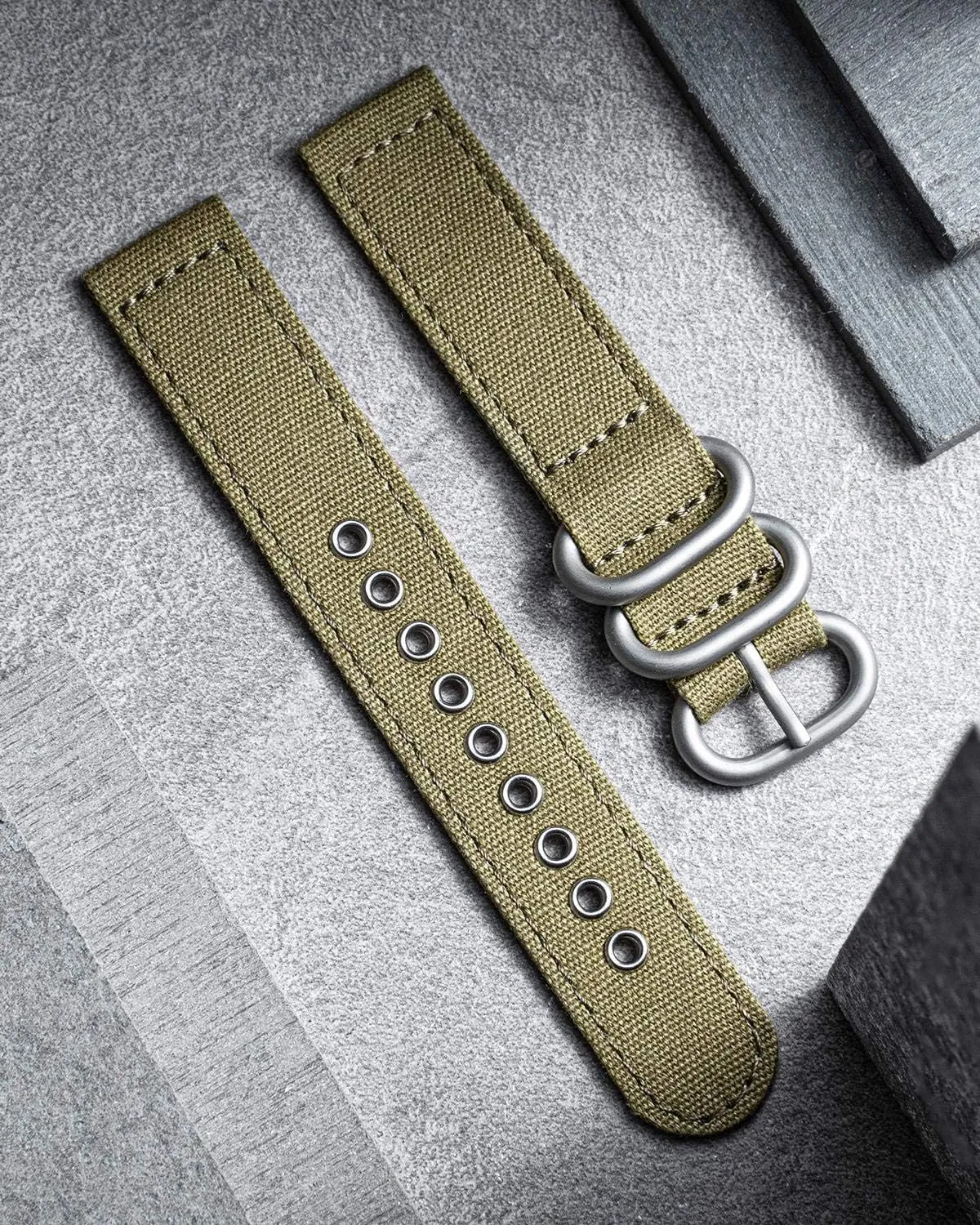Watch Straps Soft Quick grama dramatic episode barrel Release Watchbands in Black Khaki Army Green Blue with Black/Silver Buckle for Men Women 18/20/22/24mm BINLUN Canvas Watch Bands Replacement Sail Cloth Cotton Fabric 