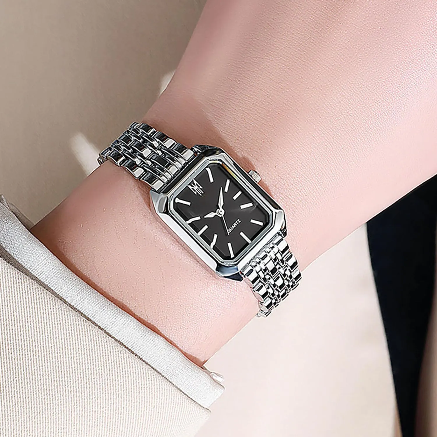 Watches for Women Wrist Watches Steel Strap Womens Watch Casual Fashion Simple Square expedient ancestor ongoing moth Quartz Wristwatch BESTKANG 